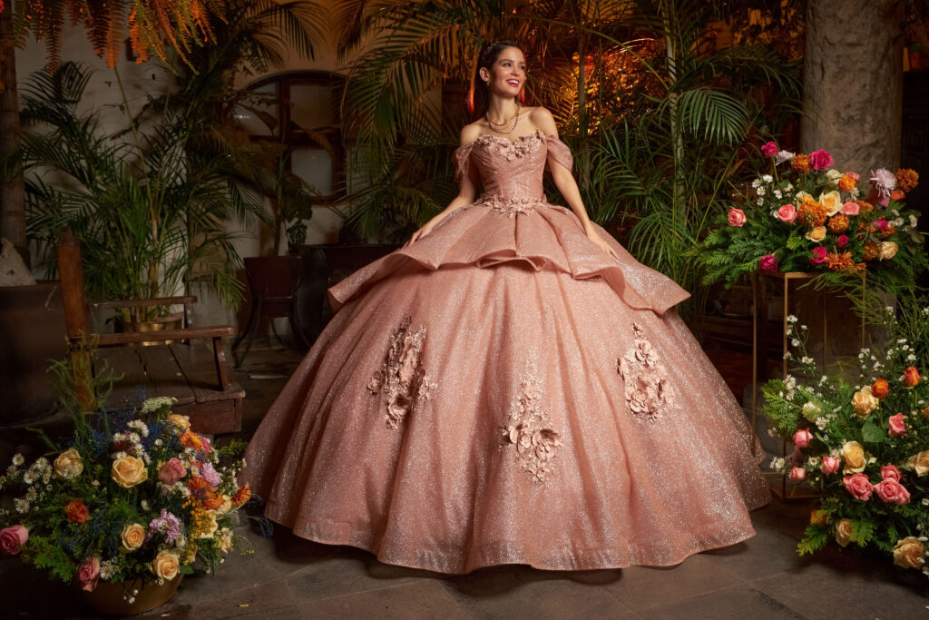 Vestido color Palo de Rosa o Blush para Quince Años