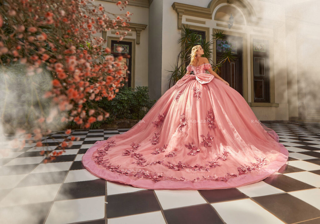 Vestido Color Rosa para Quince Años