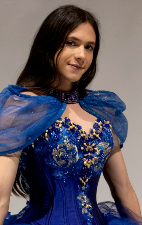 Vestido Azul Rey con Dorado y Cuellera